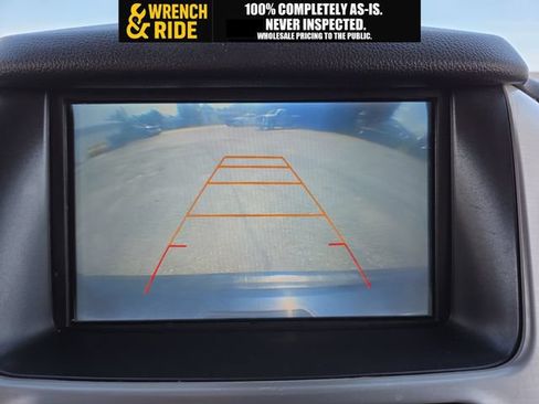 Used 2017 GMC Yukon XL SLT AWD/4WD image 6