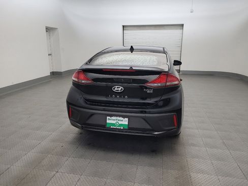 Used 2018 Hyundai Ioniq Blue FWD image 7