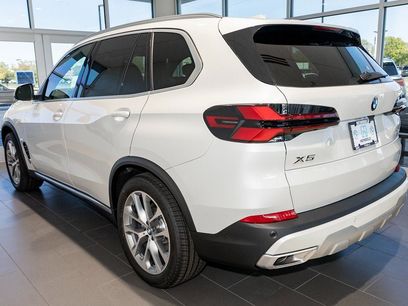 New 2026 BMW X5 xDrive40i w/ Premium Package