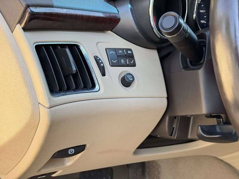 Used 2011 Cadillac CTS Luxury AWD/4WD image 8