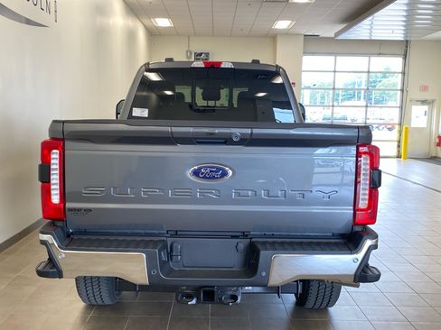 New 2026 Ford F250 Lariat w/ Chrome Package AWD/4WD image 6