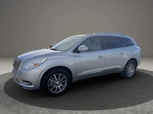 Used 2017 Buick Enclave Leather image 2