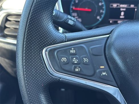 Used 2020 Chevrolet Equinox LS w/ LS Convenience Package image 19