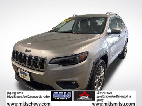 Used 2021 Jeep Cherokee Latitude Plus AWD/4WD image 1
