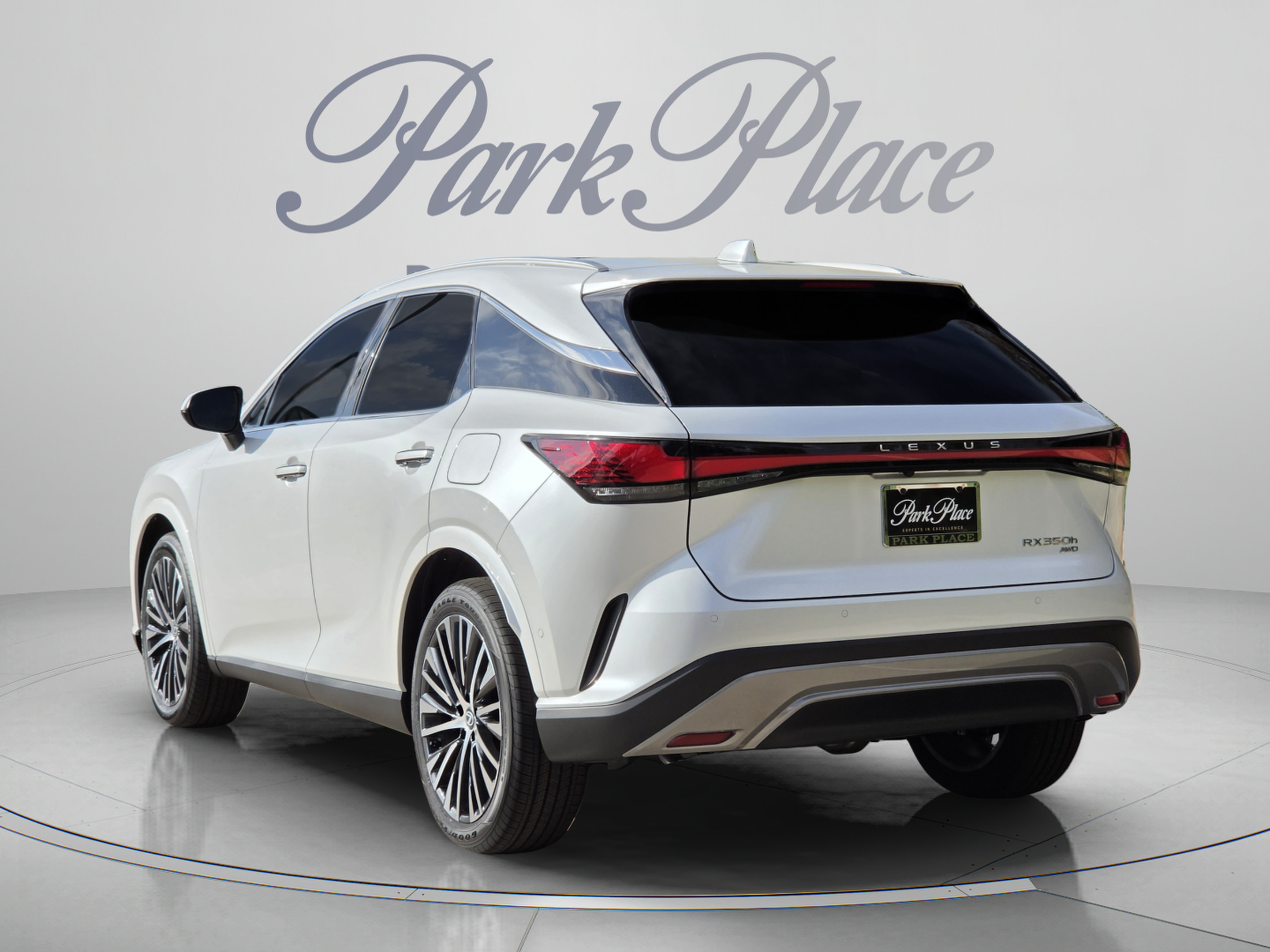New 2026 Lexus RX 350 w/ Convenience Package AWD/4WD image 3