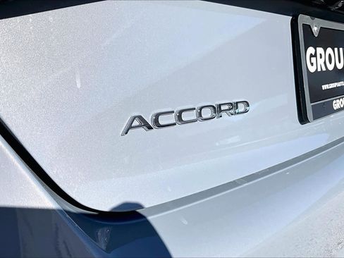 New 2025 Honda Accord SE image 15
