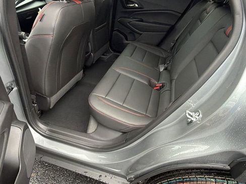 New 2026 Chevrolet Trax RS w/ Sunroof Package image 17