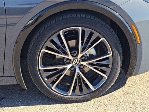 New 2026 Toyota Prius XLE image 31