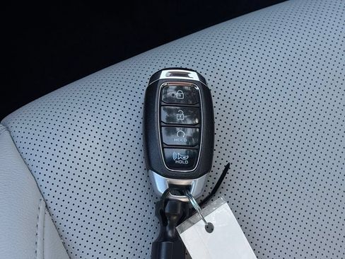 Certified 2023 Hyundai Kona Limited AWD/4WD image 35