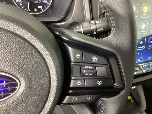 Used 2026 Subaru Forester Premium AWD/4WD image 28