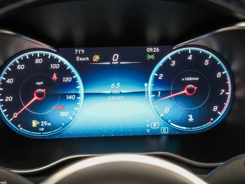 Used 2022 Mercedes-Benz GLC 300 image 29