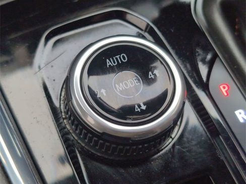 Certified 2023 GMC Canyon AT4 image 33