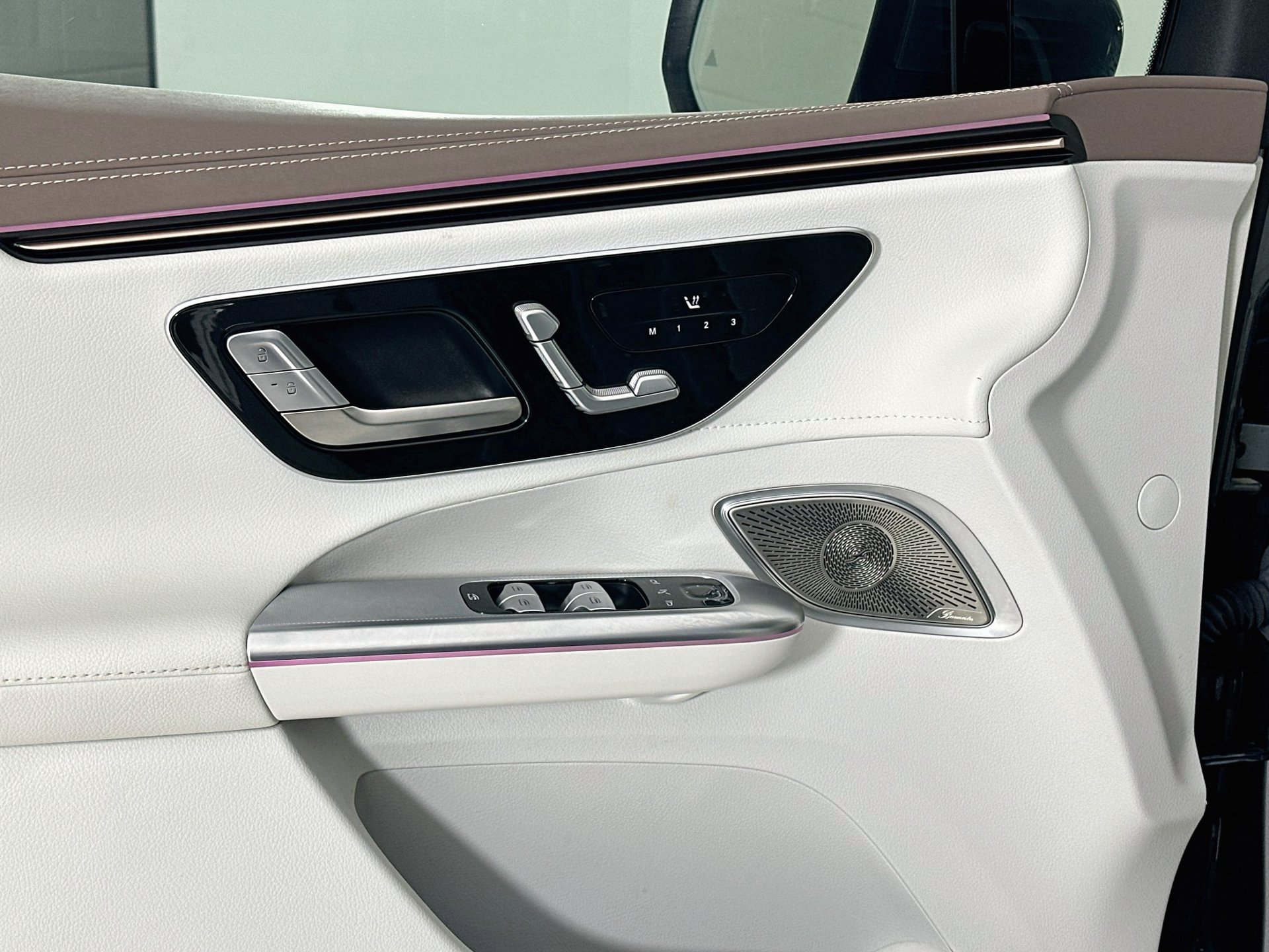 Certified 2023 Mercedes-Benz EQE 350+ SUV image 19