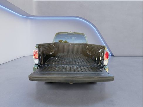Used 2022 Toyota Tacoma TRD Sport w/ Technology Package RWD image 24