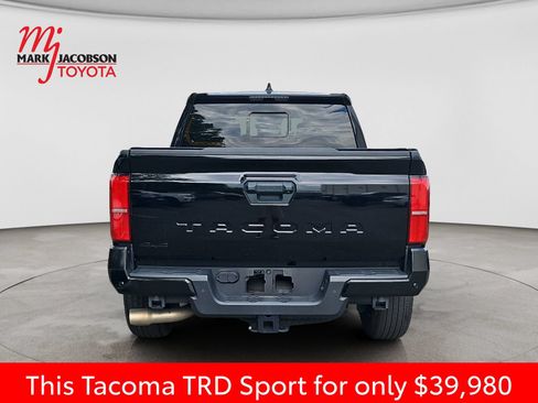 Used 2024 Toyota Tacoma TRD Sport w/ TRD Sport Upgrade Package AWD/4WD image 12