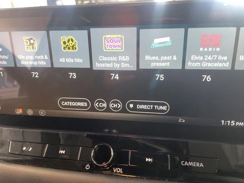 Used 2024 Nissan Rogue Platinum w/ Platinum Premium Package image 15