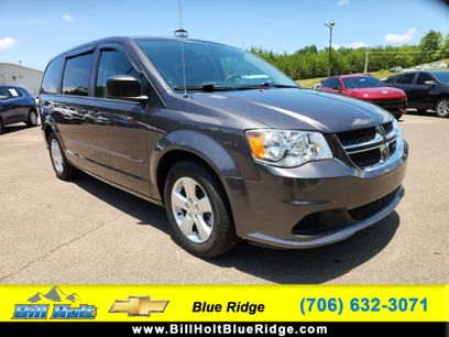 Used 2016 Dodge Grand Caravan SE w/ Quick Order Package 29E SE