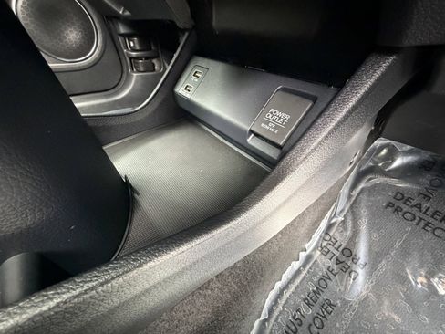 Used 2022 Honda HR-V EX image 23