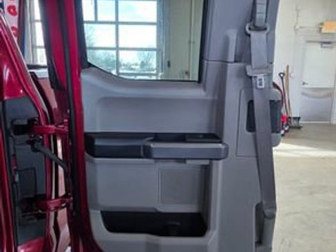 Used 2018 Ford F150 XLT w/ Equipment Group 302A Luxury image 23