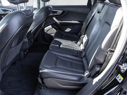 Used 2019 Audi Q7 2.0T Premium Plus w/ Premium Plus Package image 22