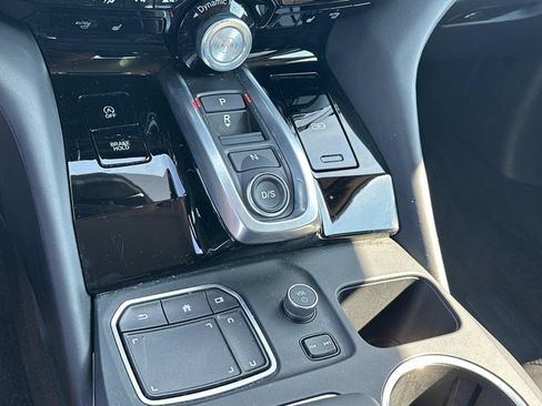 Certified 2023 Acura MDX FWD w/ Technology Package image 17