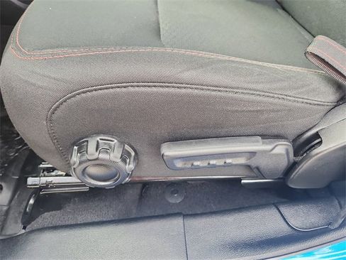 Used 2021 Jeep Gladiator Rubicon image 16