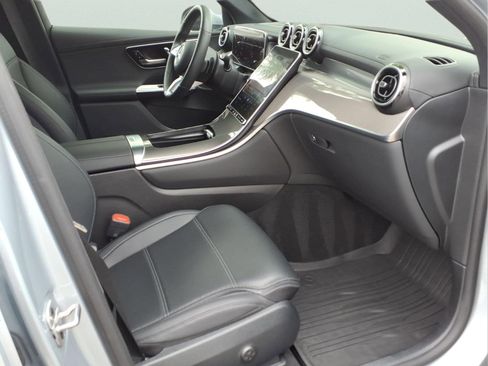 Certified 2024 Mercedes-Benz GLC 300 4MATIC image 29