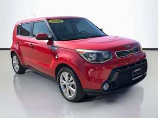 Used 2016 Kia Soul + video 1