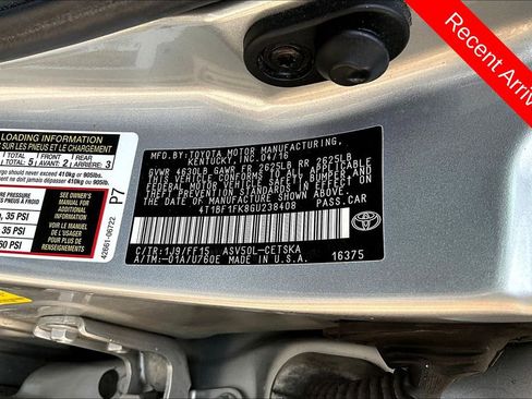 Used 2016 Toyota Camry SE image 9