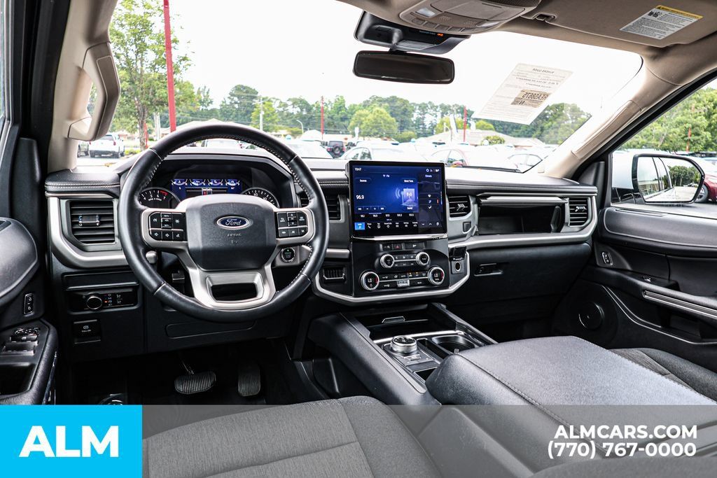 Used 2024 Ford Expedition Max XLT RWD image 29
