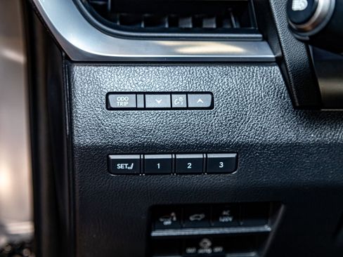 Used 2025 Lexus GX 550 image 21