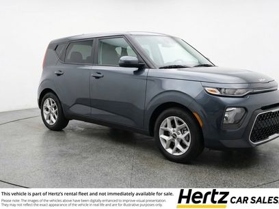 Used 2025 Kia Soul LX w/ LX Technology Package