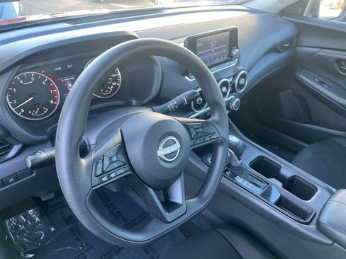 Used 2025 Nissan Sentra S image 28