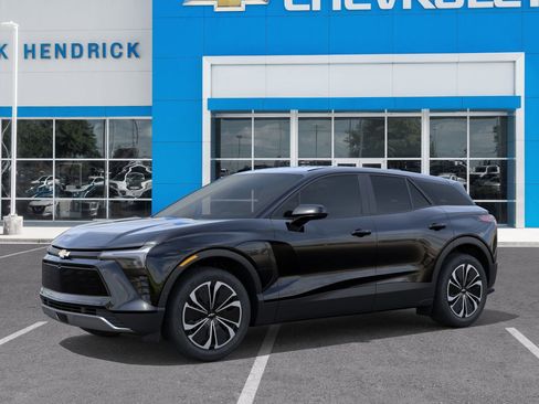 New 2026 Chevrolet Blazer EV LT image 3