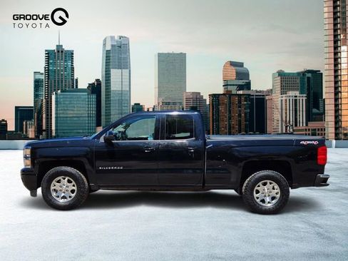 Used 2014 Chevrolet Silverado 1500 LT w/ LT Convenience Package AWD/4WD image 2