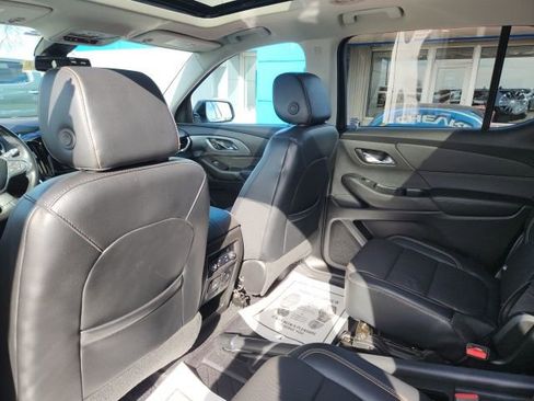 Used 2018 Chevrolet Traverse Premier w/ Redline Edition image 11