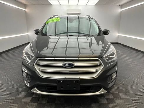 Used 2019 Ford Escape Titanium FWD image 2