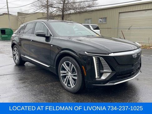 Used 2024 Cadillac Lyriq Luxury image 4