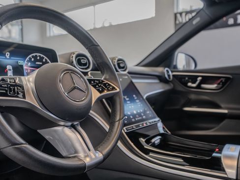 Used 2024 Mercedes-Benz C 300 Sedan image 7