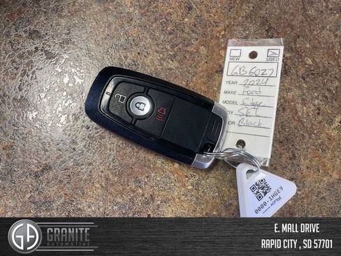 Used 2024 Ford Edge SEL AWD/4WD image 31