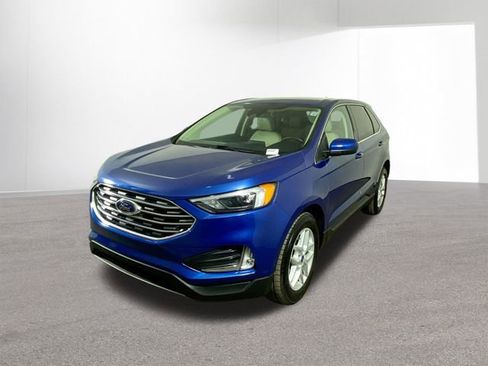 Used 2022 Ford Edge SEL w/ Convenience Package image 2