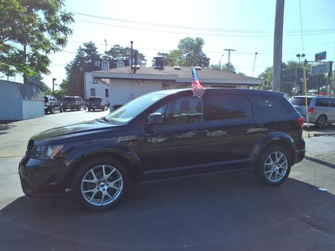 Used 2015 Dodge Journey R/T w/ Flexible Seating Group AWD/4WD image 1