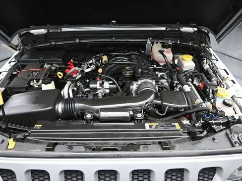 Used 2023 Jeep Wrangler Unlimited Sport AWD/4WD image 40
