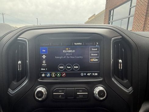 Used 2021 GMC Sierra 1500 AT4 w/ AT4 Value Package image 28