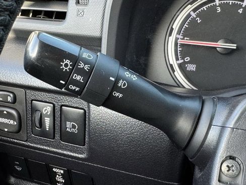 Used 2021 Toyota 4Runner TRD Off-Road Premium w/ Moonroof Package image 24