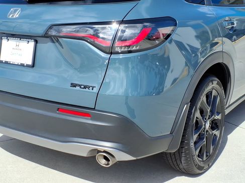 Used 2024 Honda HR-V Sport image 18