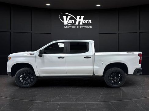 Used 2022 Chevrolet Silverado 1500 LT Trail Boss w/ LT Trail Boss Premium Package AWD/4WD image 4