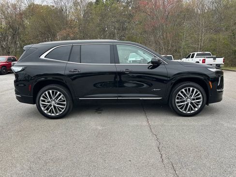 New 2026 Buick Enclave Avenir w/ Super Cruise Package image 5