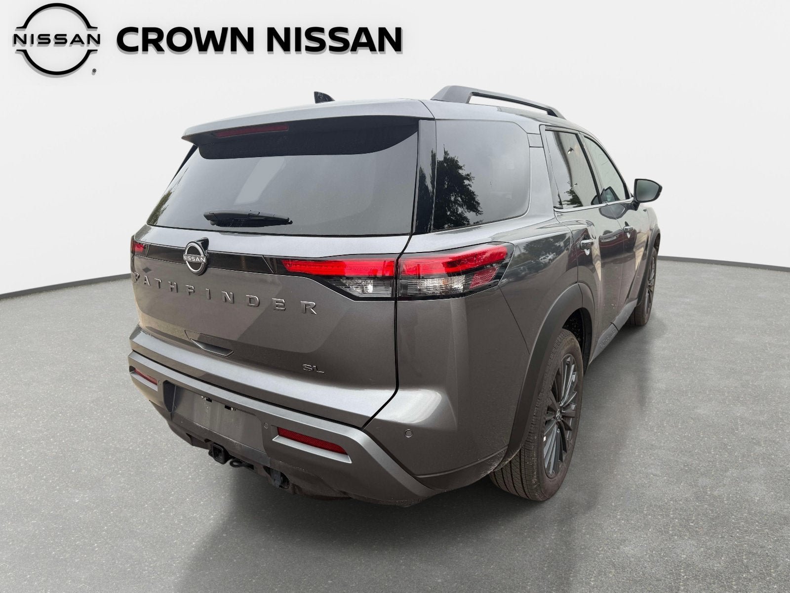 Certified 2026 Nissan Pathfinder SL w/ SL Premium Package FWD image 6