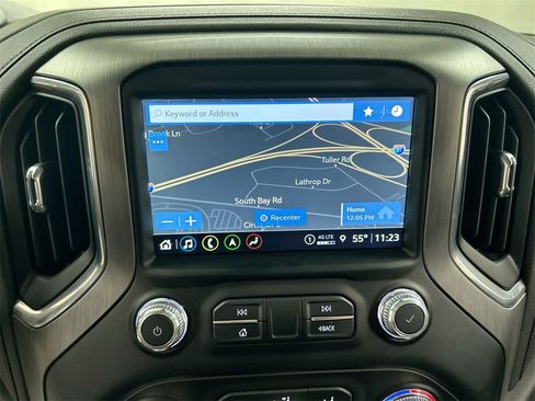 Used 2021 GMC Sierra 3500 Denali w/ Denali Black Diamond Edition image 16